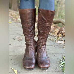 Vintage La Canadienne Tahra Victorian style Brown Leather Waterproof Boots 10